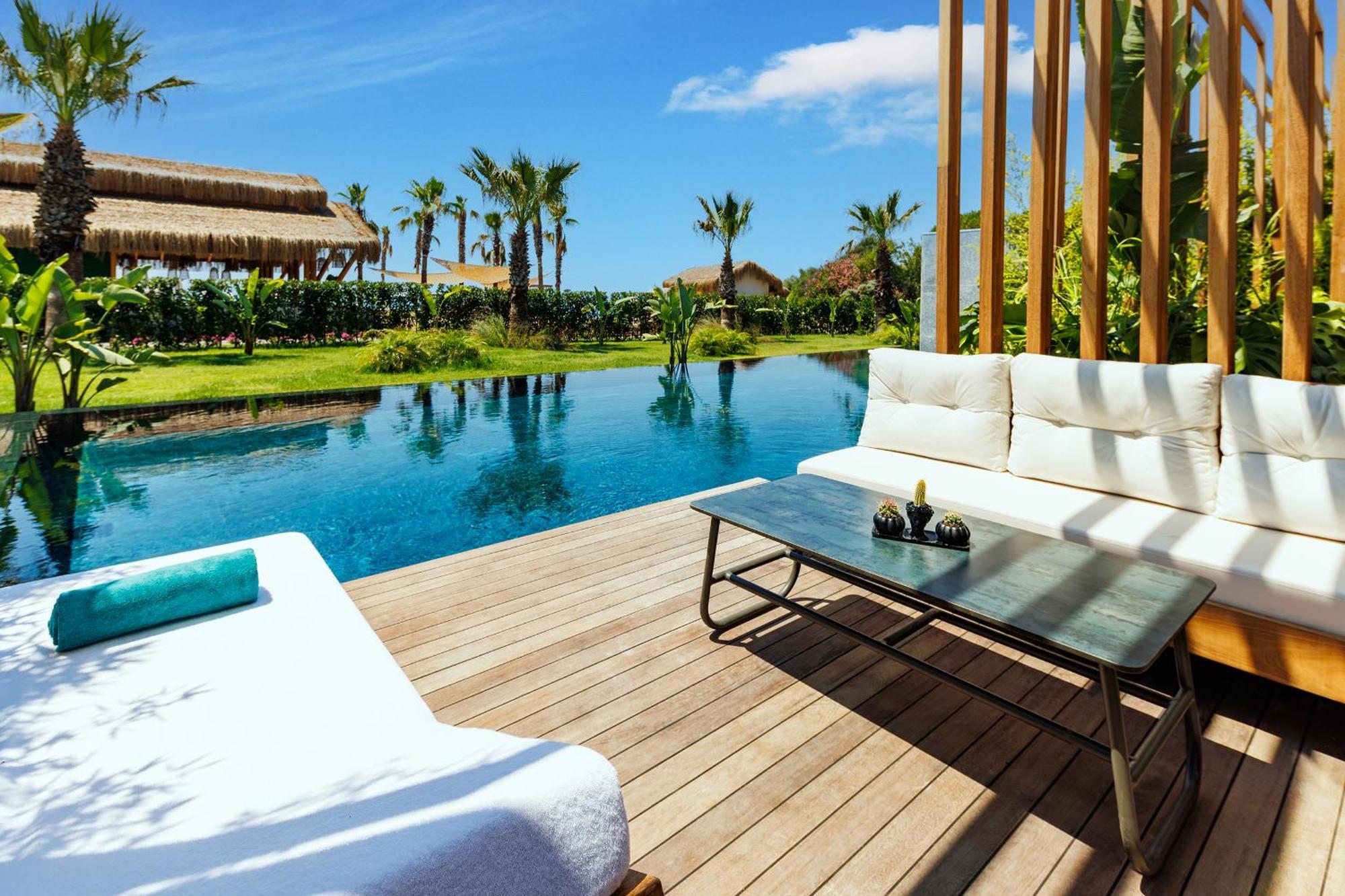 Sirene Belek Hotel Exteriér fotografie The swimming pool at the hotel