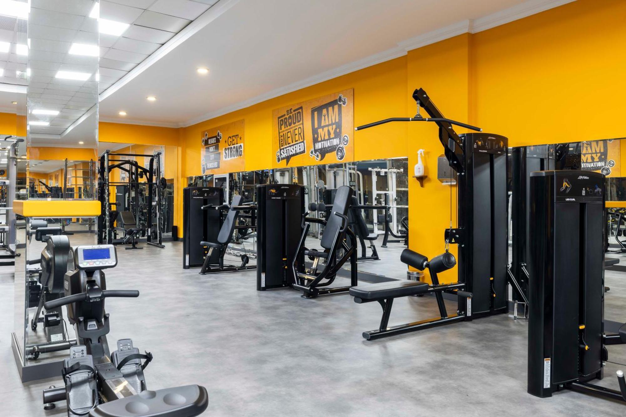 Sirene Belek Hotel Exteriér fotografie The gym at the University of Roehampton